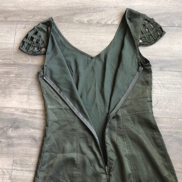 Olive dress with sleeve detail size 4-6 - Picture 6 of 9